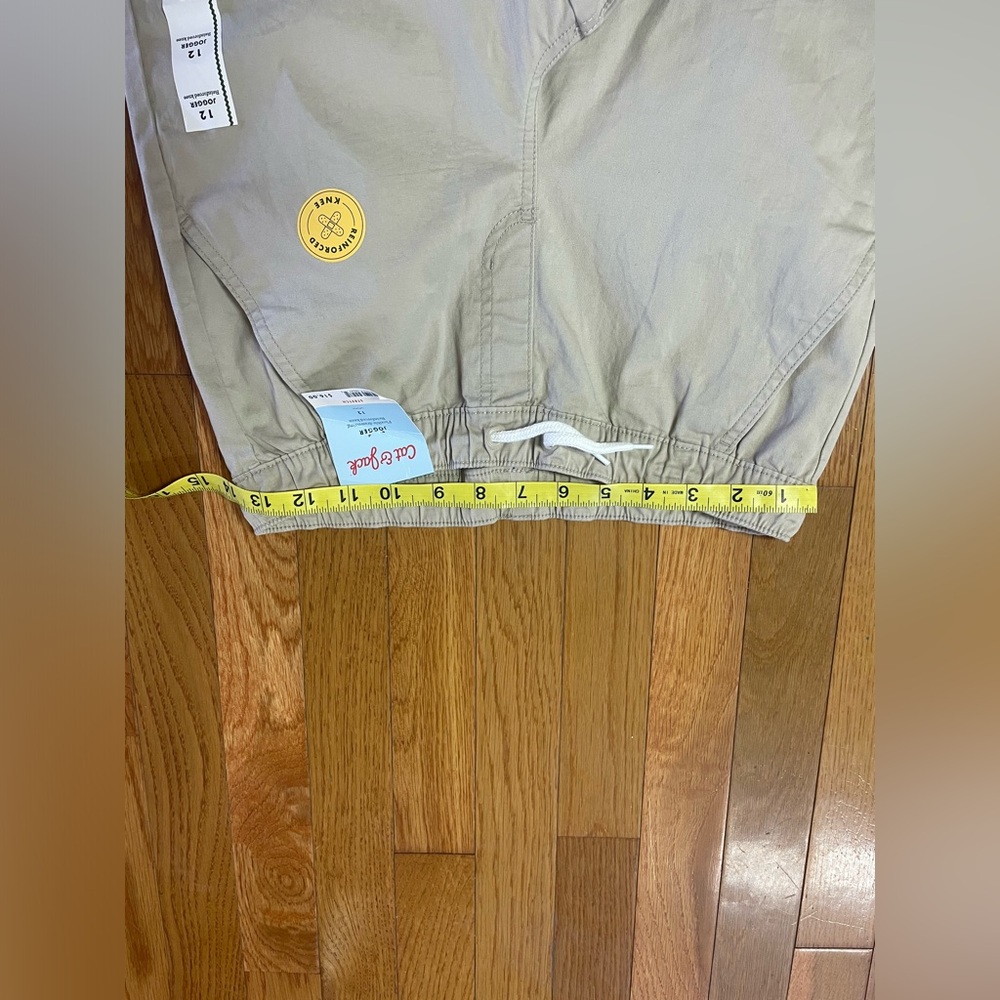 Cat & Jack Kids Beige Jogger Pants‎ with reinforce knee NWT  size 12 - Picture 7 of 9